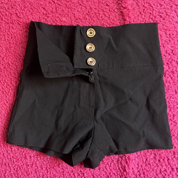 High waisted shorts - Picture 1 of 7